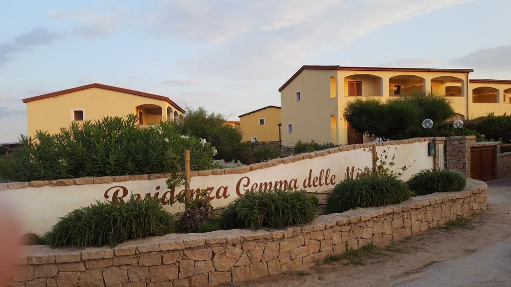 Gemma Delle Mimose Apartman Badesi Kültér fotó
